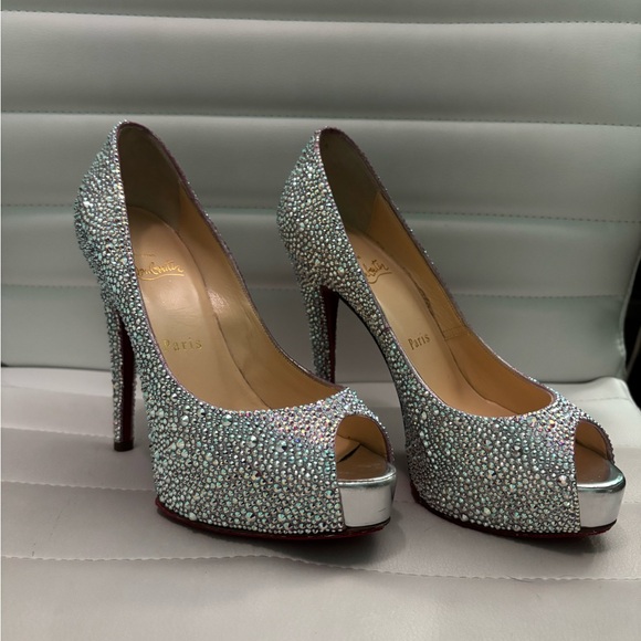 Crystal Embellished Christian Louboutin heels - Picture 7 of 11